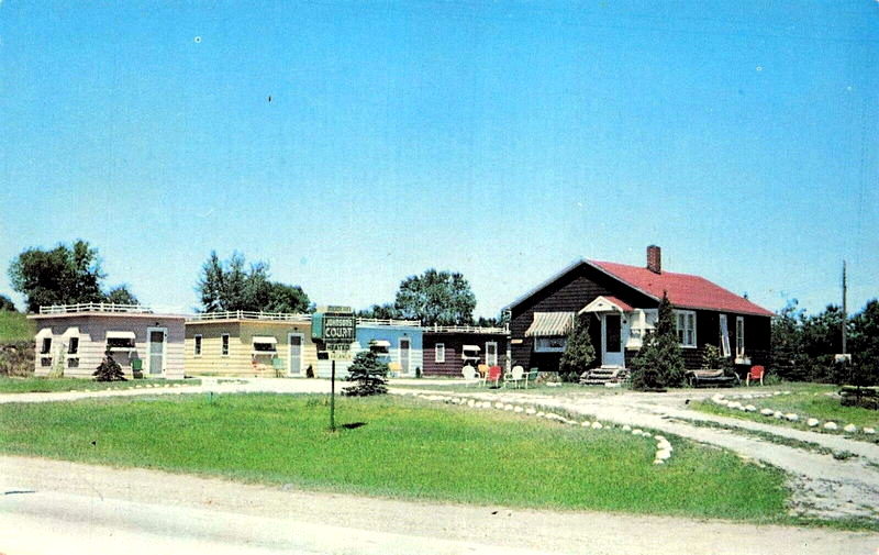 Johnson Cottage Motel - Vintage Postcard (newer photo)